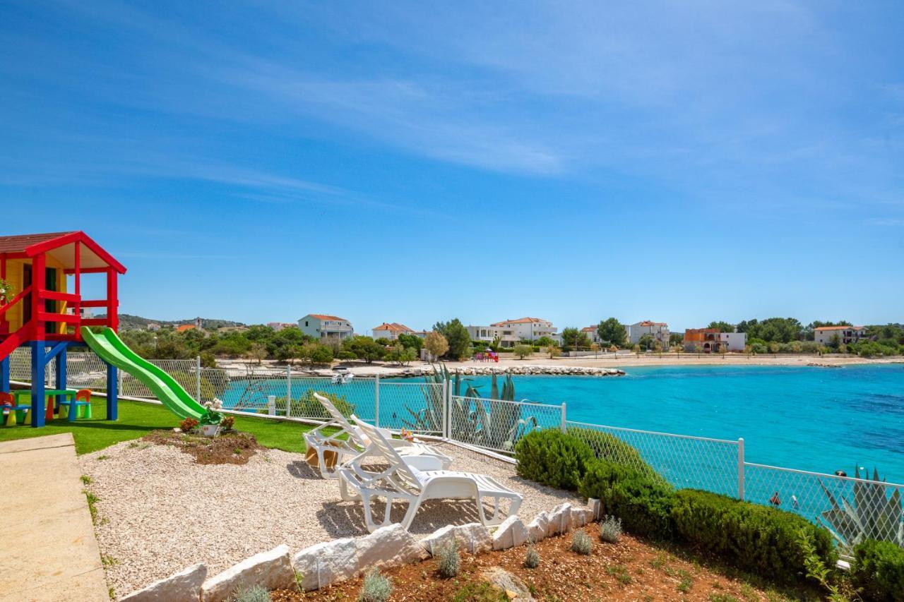 Apartments Villa Zrinka - Last Season Ever! Рогозниця Екстер'єр фото