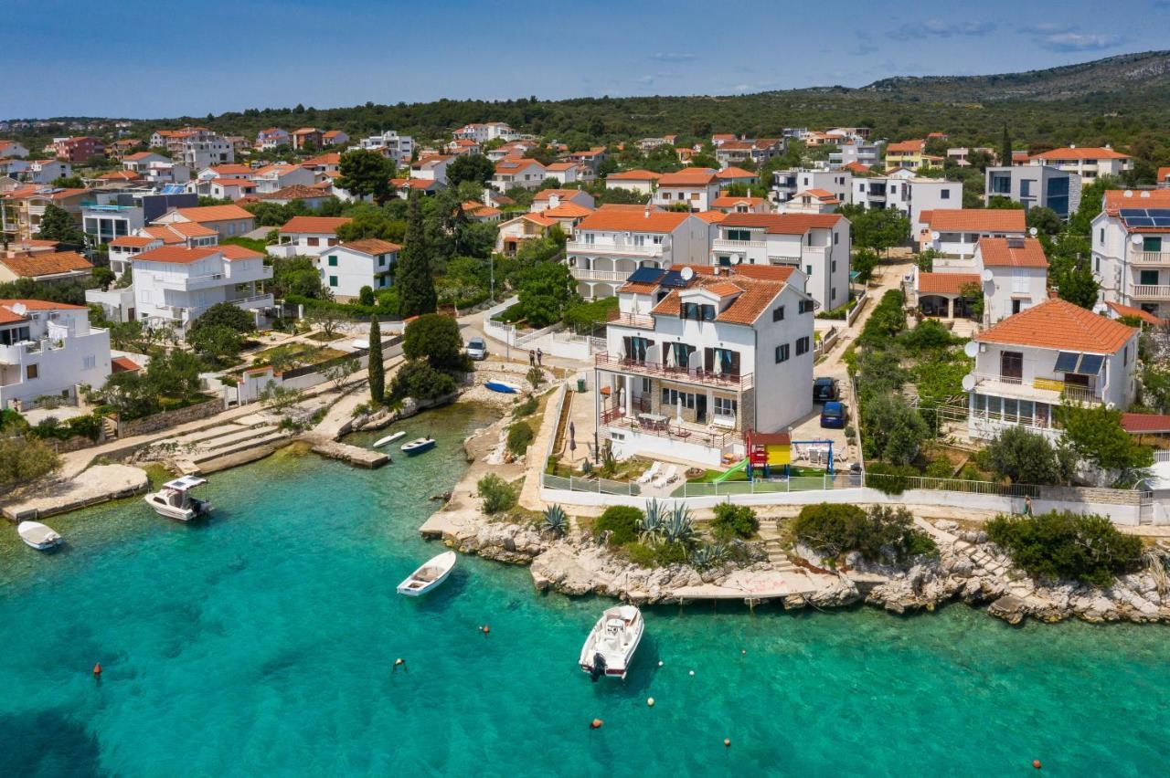 Apartments Villa Zrinka - Last Season Ever! Рогозниця Екстер'єр фото