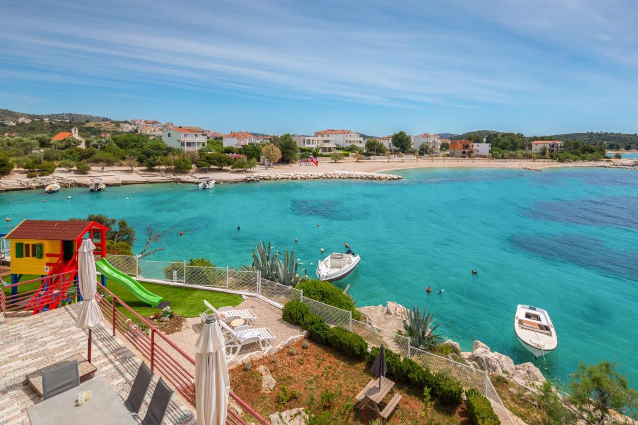 Apartments Villa Zrinka - Last Season Ever! Рогозниця Екстер'єр фото
